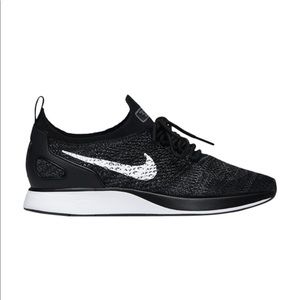 B&W Flyknit Racer Mariah’s